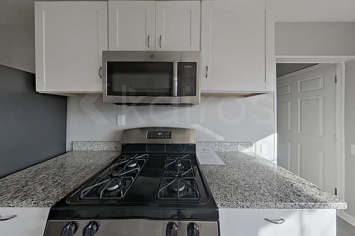 3 bed, 2.0 bath, 1493 sqft, $1,645 — Photo 4