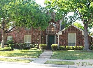 2629 Mossvine Dr, Carrollton, TX 75007