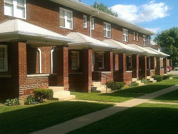3rd image of 2419 Shelby St #31