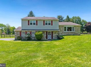 126 Windmill Dr, Holland, PA 18966
