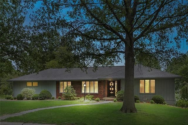 1st image of 68 Fulkerson Cir