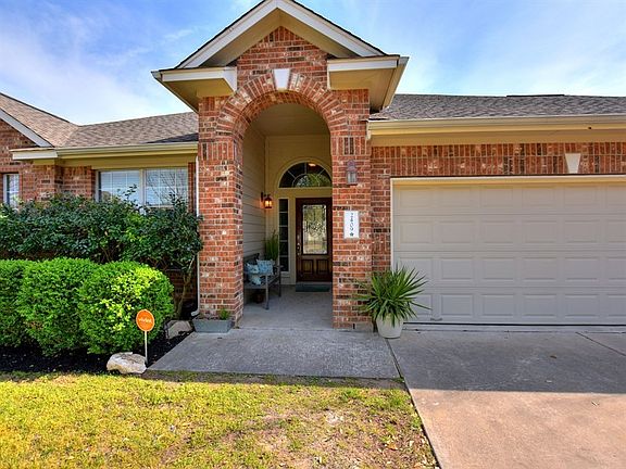 4th image of 2409 Speidel Dr