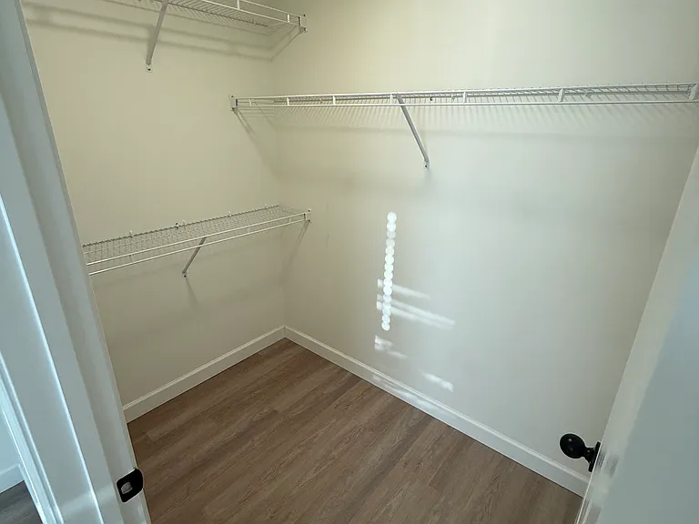 2213 Davenport Ct — Photo 13