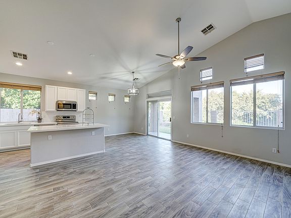 3rd image of 9266 E Lompoc Ave