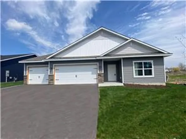 4938 Education Dr N, Hugo, MN 55038