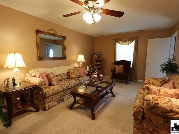 2nd image of 203 Tiffany Ln