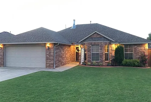 1229 W Johnathan Way Photo 1
