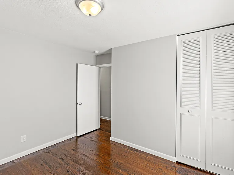 604 Hi Crest Dr — Photo 20