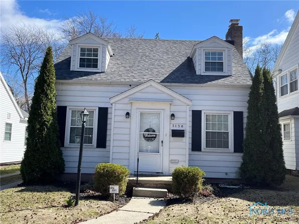 3136 Drummond Rd, Toledo, OH 43606