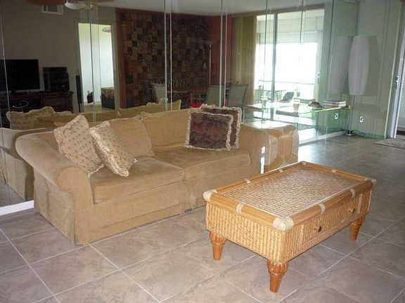 5th image of 411 S Hollybrook Dr APT 103