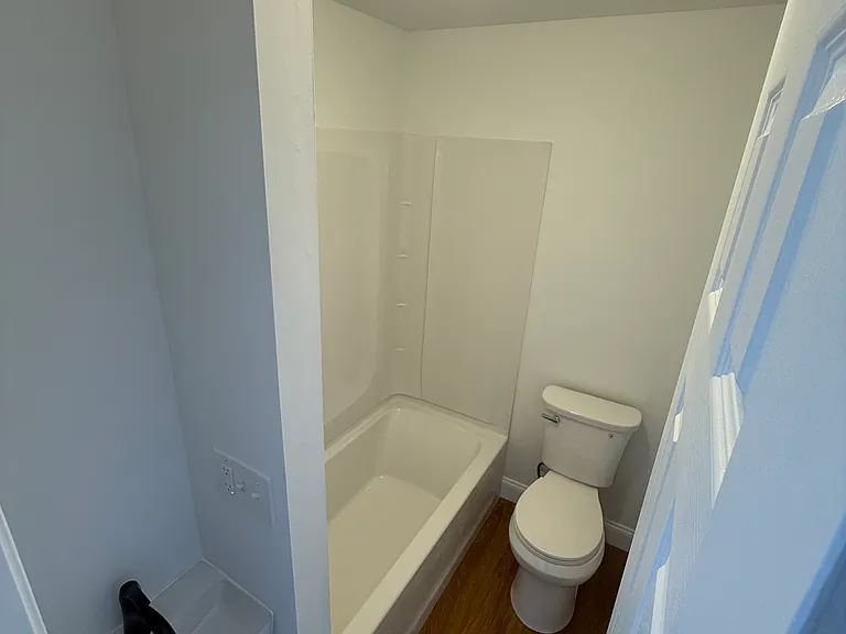 1554 Delaware Ave — Photo 3