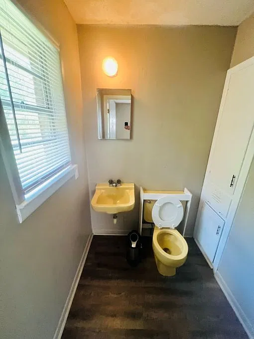 4 bed, 1.5 bath, $1,150 — Photo 4