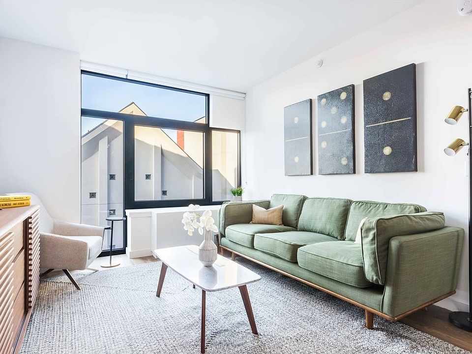 1st image of 251 W 117th St APT 8E