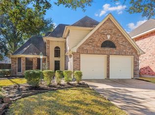 16807 Scenic Gardens Dr, Spring, TX 77379