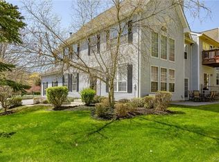 187 Woodlands Dr, Tuxedo Park, NY