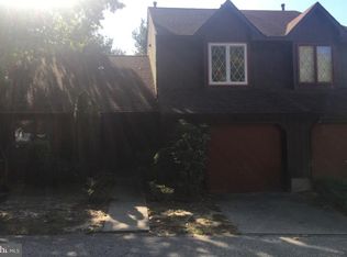 8 Lancaster Pl, Sicklerville, NJ 08081