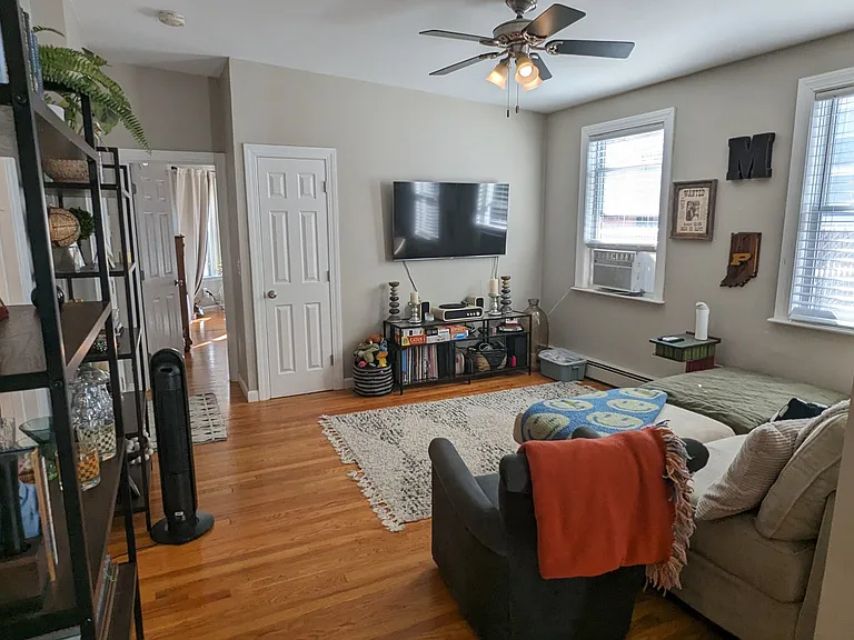 9 Vinton St #1 — Photo 7