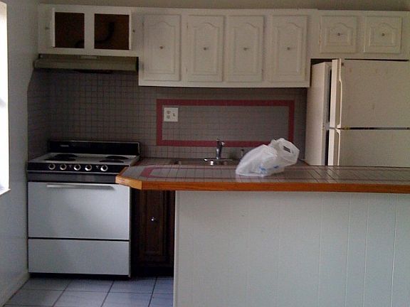 3rd image of 1420 Noble Pl APT 2
