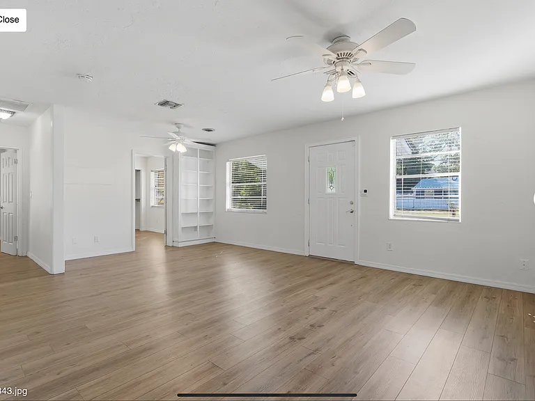 4737 W Wallcraft Ave — Photo 4