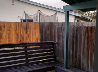 978 El Pico Ct, Vista, CA 92083