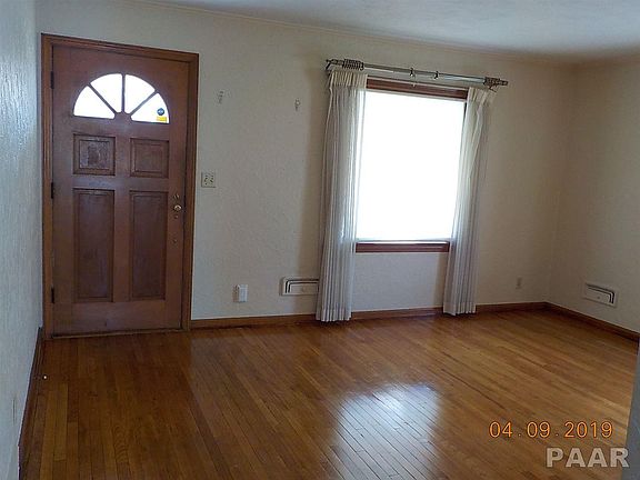 2nd image of 1013 E Forrest Hill Ave