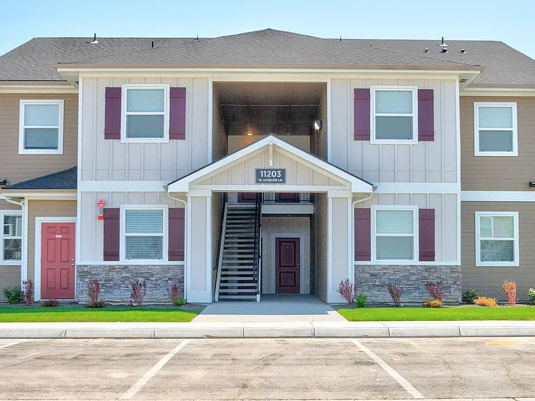Sunnyvale Village Townhomes — Photo 27