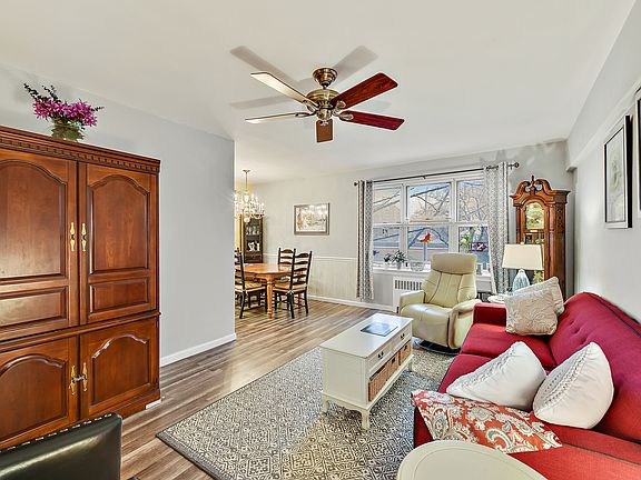 3rd image of 640 W 231st St APT 2J