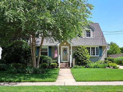 219 Lindbergh Street, Massapequa Park, NY, 11762
