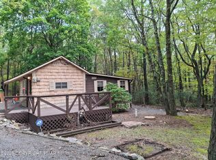 1507 Upper Valley Rd, Effort, PA 18330