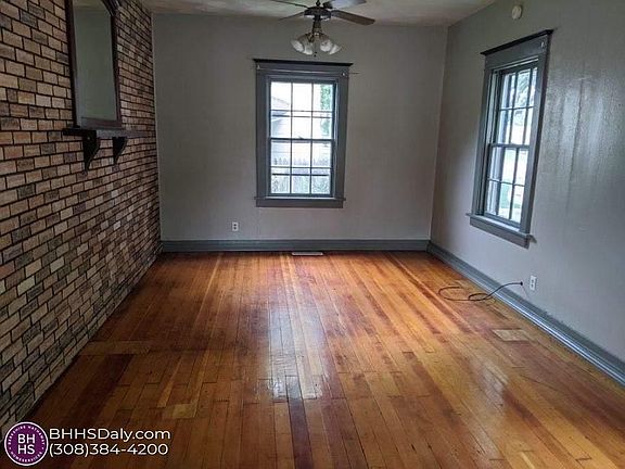 3rd image of 2204 N Howard Ave