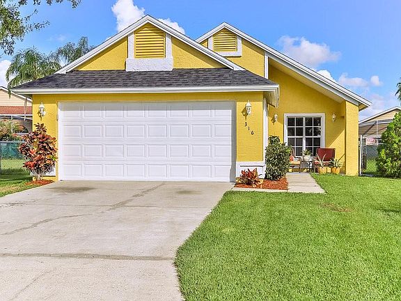 2nd image of 316 Oceanside Ct
