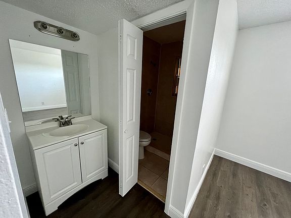 5th image of 3431 Helena Dr #3481-13