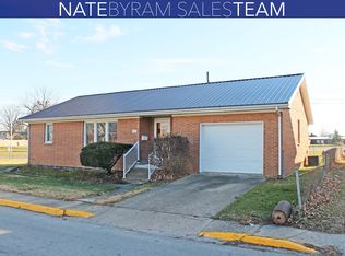 306 E Main St, Westville, IL