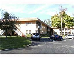 5th image of 1951 NE 2nd Ave APT 203I