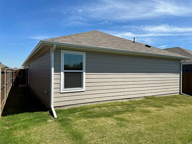 607 Cochran Dr — Photo 22