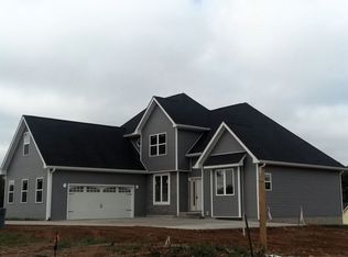 1108 S Deer Run, Ellettsville, IN 47429