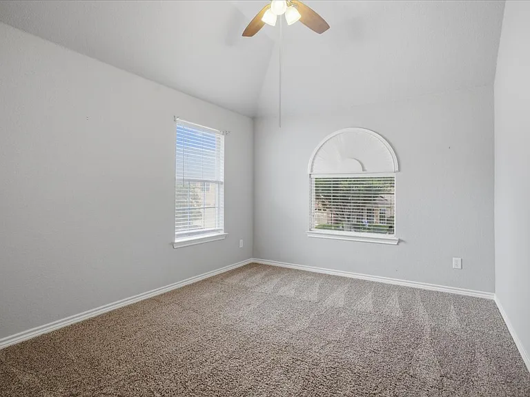 28-5020 Woodmeadow Dr -28_07172026