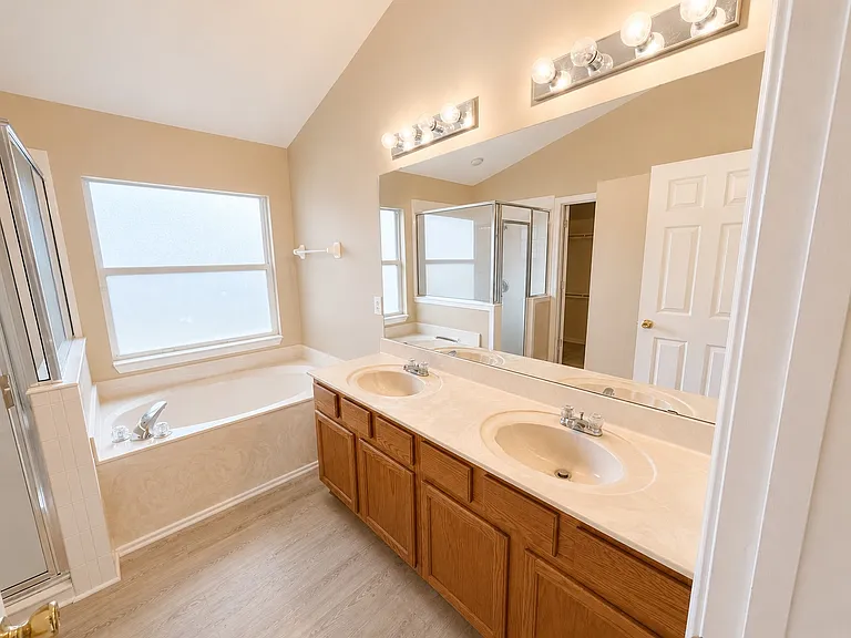 1769 Forest Creek Dr — Photo 15