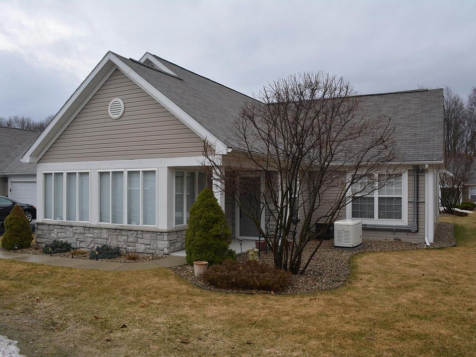 1st image of 306 Ashton Lake Dr
