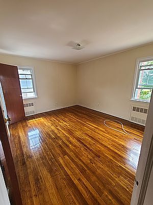 4th image of 1407 Bay 28 St #2