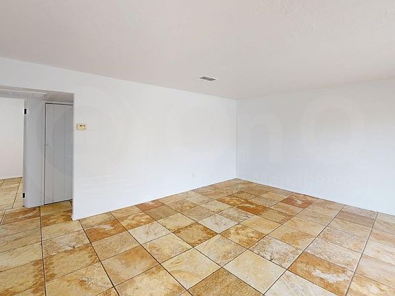 5th image of 9803 N 7th Ave