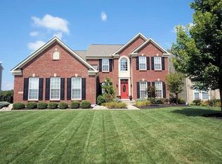406 Countryside Dr, Lebanon, OH 45036