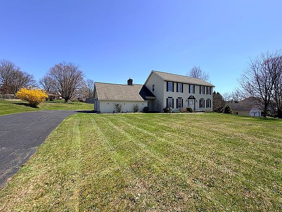 2nd image of 102 Kaseville Rd