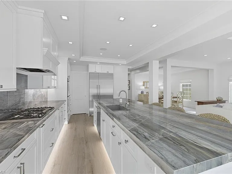 360 Carlton Pl #11 — Photo 13