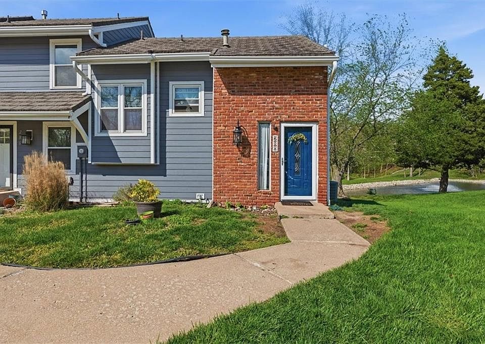 1st image of 288 NE Bayview Dr