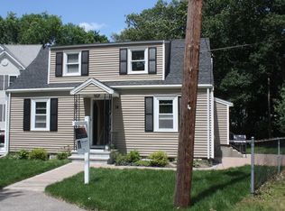14 Bonad Rd, Dedham, MA 02026