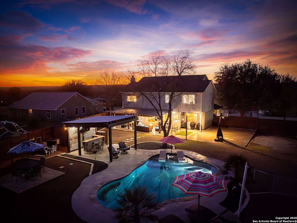 1st image of 150 Sky Country