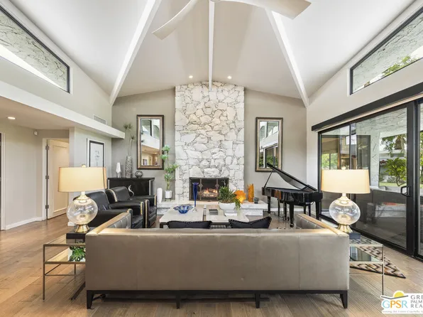2194 S La Paz Way, Palm Springs, CA 92264