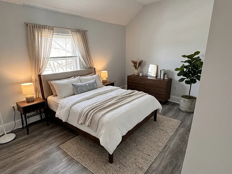 317 S Main St — Photo 20