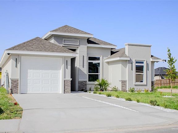 2nd image of 2311 E Sabinal Ave